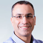 mgmnt-yossi.jpg