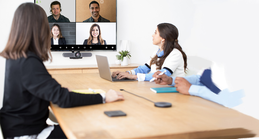 Huddle-Room-with-devices-visible Huddle Room with devices visible
